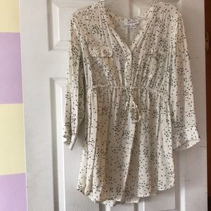 Pretty maternity shirt